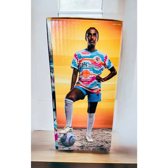 NEW in Box Naomi Girma 2024 Kaiser Bobblehead San Diego Wave FC Soccer Sports - Picture 4 of 9